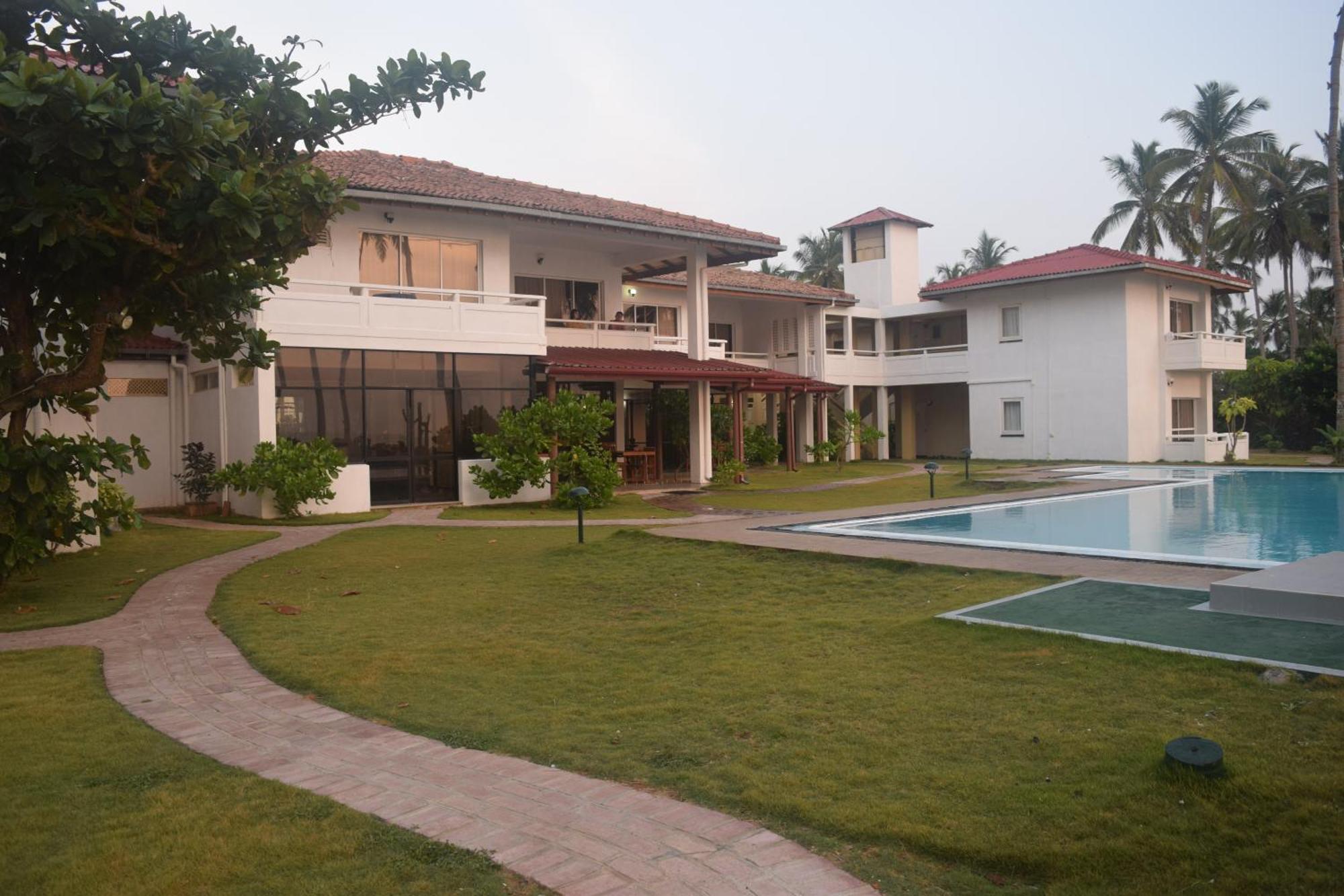 Sanmali Beach Hotel Marawila Luaran gambar