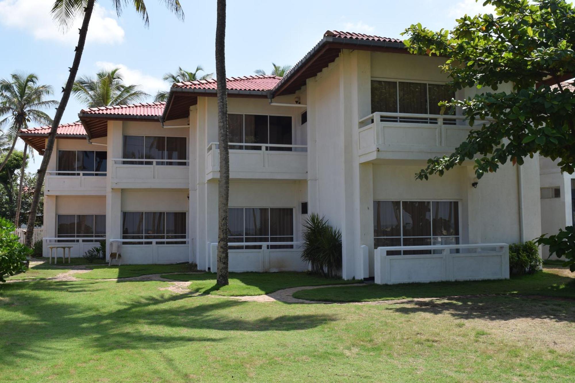 Sanmali Beach Hotel Marawila Luaran gambar