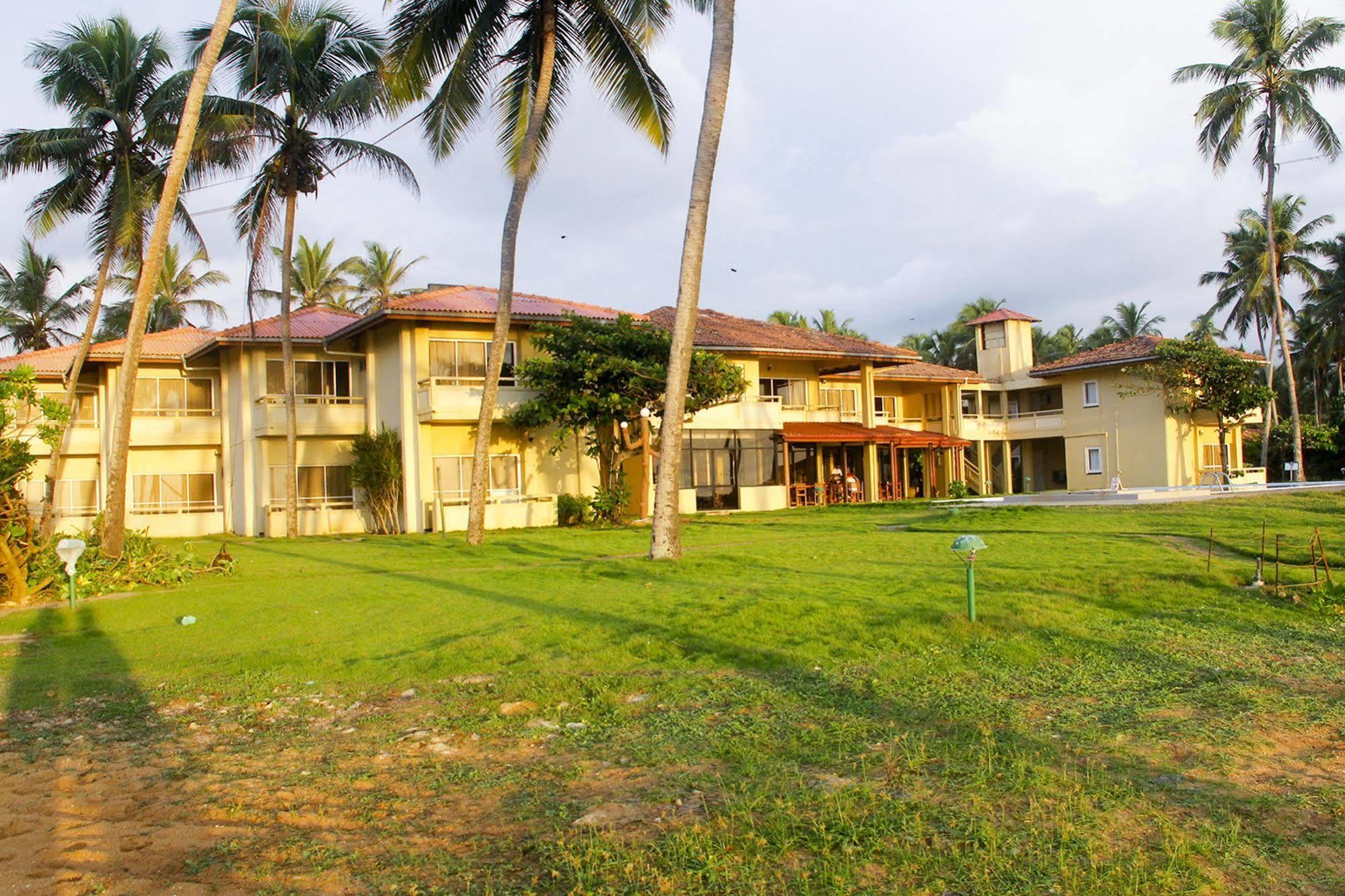 Sanmali Beach Hotel Marawila Luaran gambar